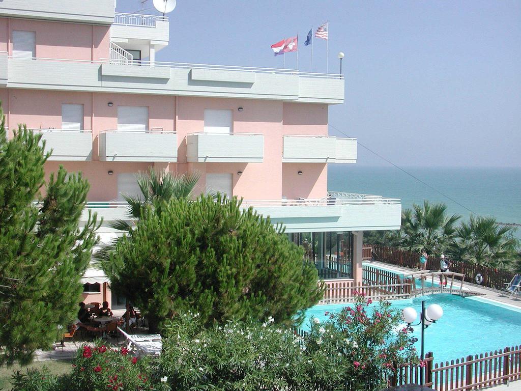 Residence Azzurro Massignano Pokoj fotografie
