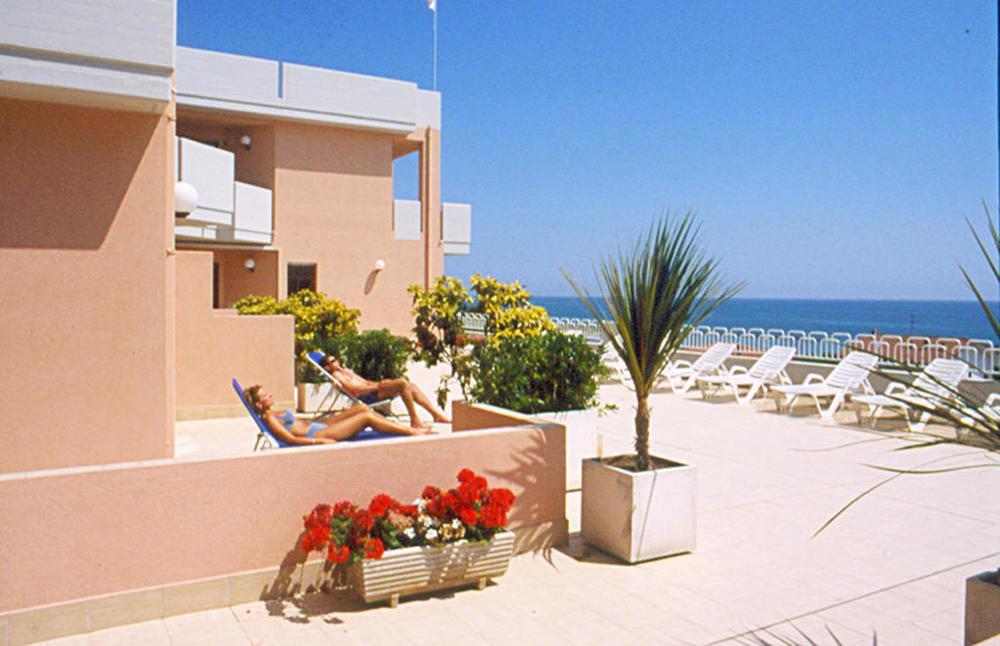 Residence Azzurro Massignano Exteriér fotografie